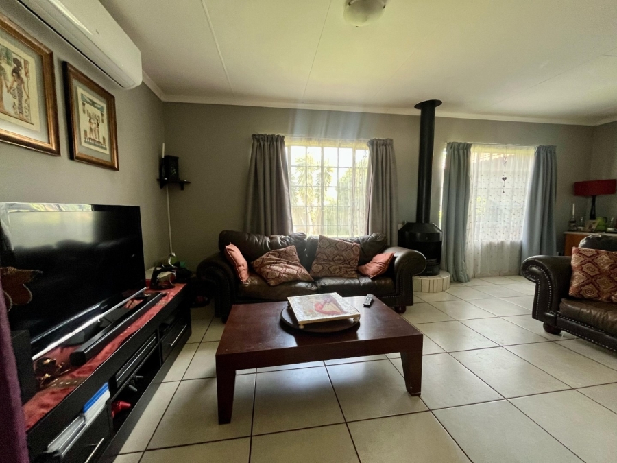 3 Bedroom Property for Sale in Waterkloof A H North West